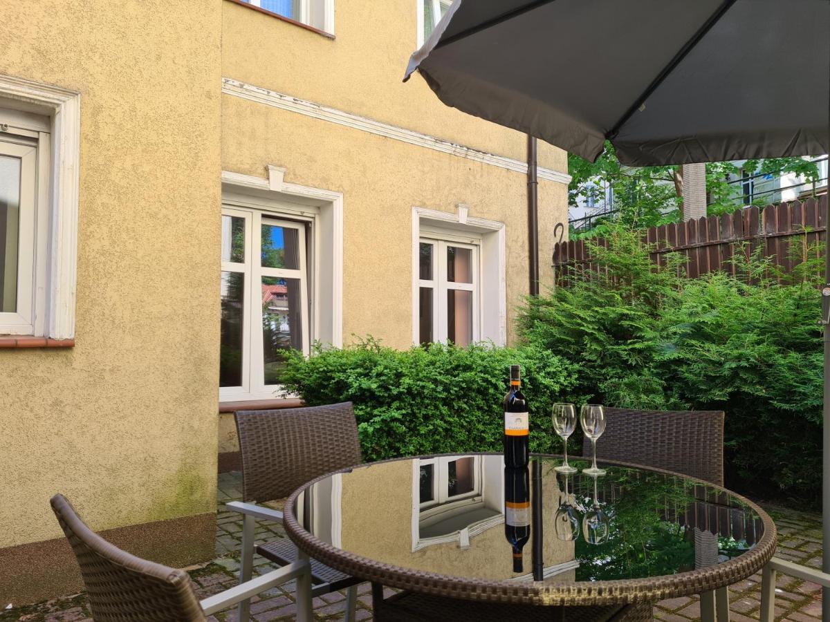 Sopot Host Garden Exterior foto
